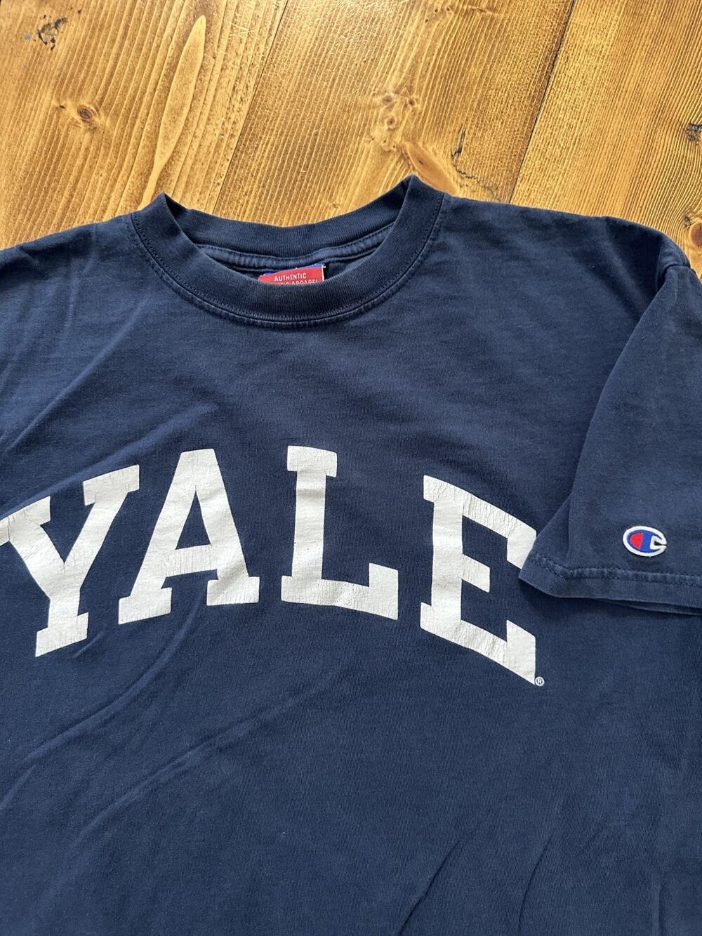 Vintage Champion Yale University Connecticut T-shirt Vtg Block Tee Size Large